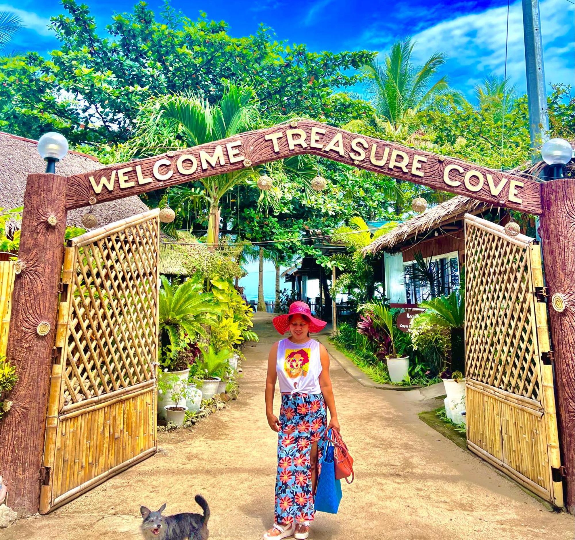 Treasure Beach Resort Carles المظهر الخارجي الصورة