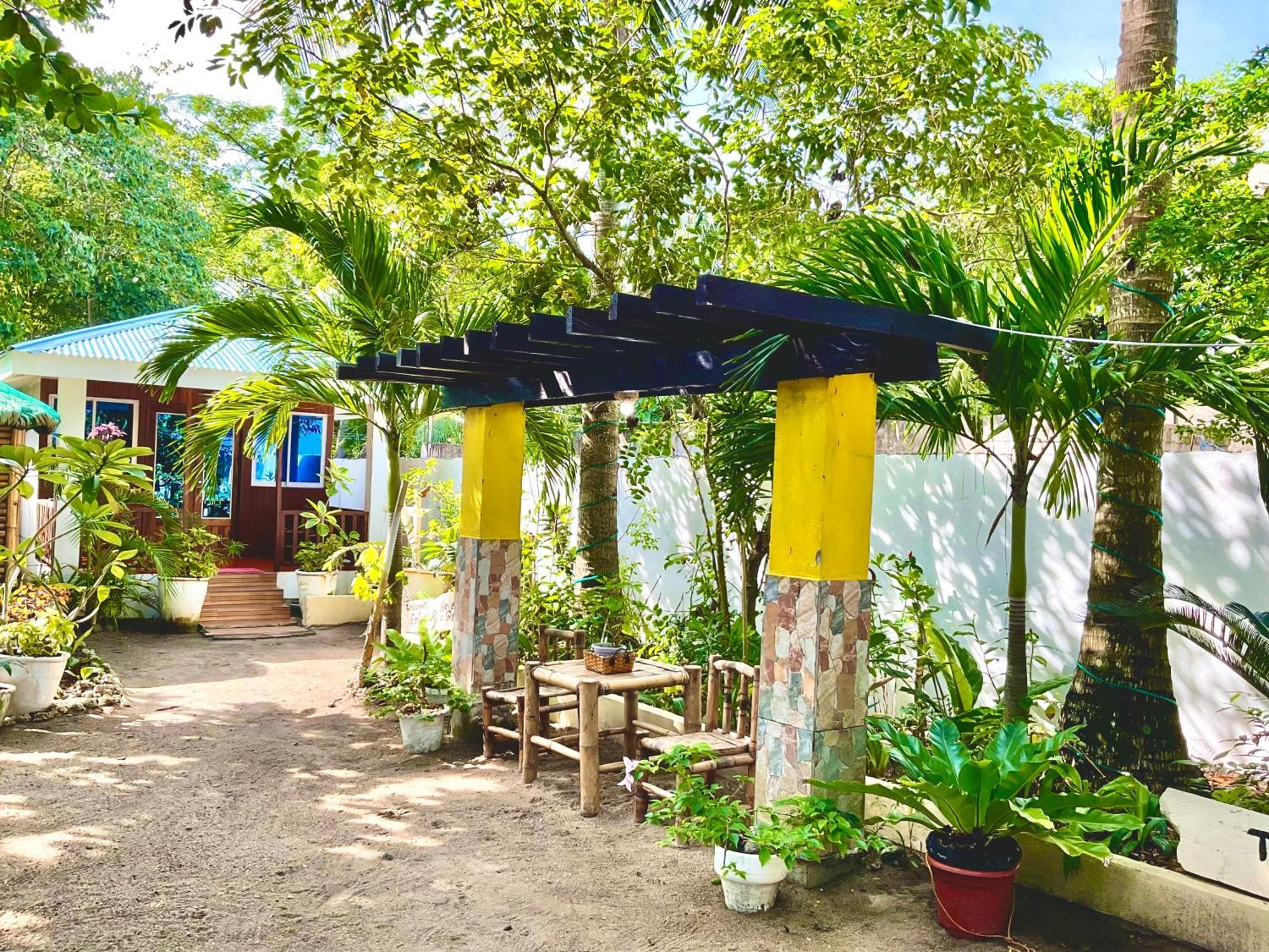 Treasure Beach Resort Carles المظهر الخارجي الصورة