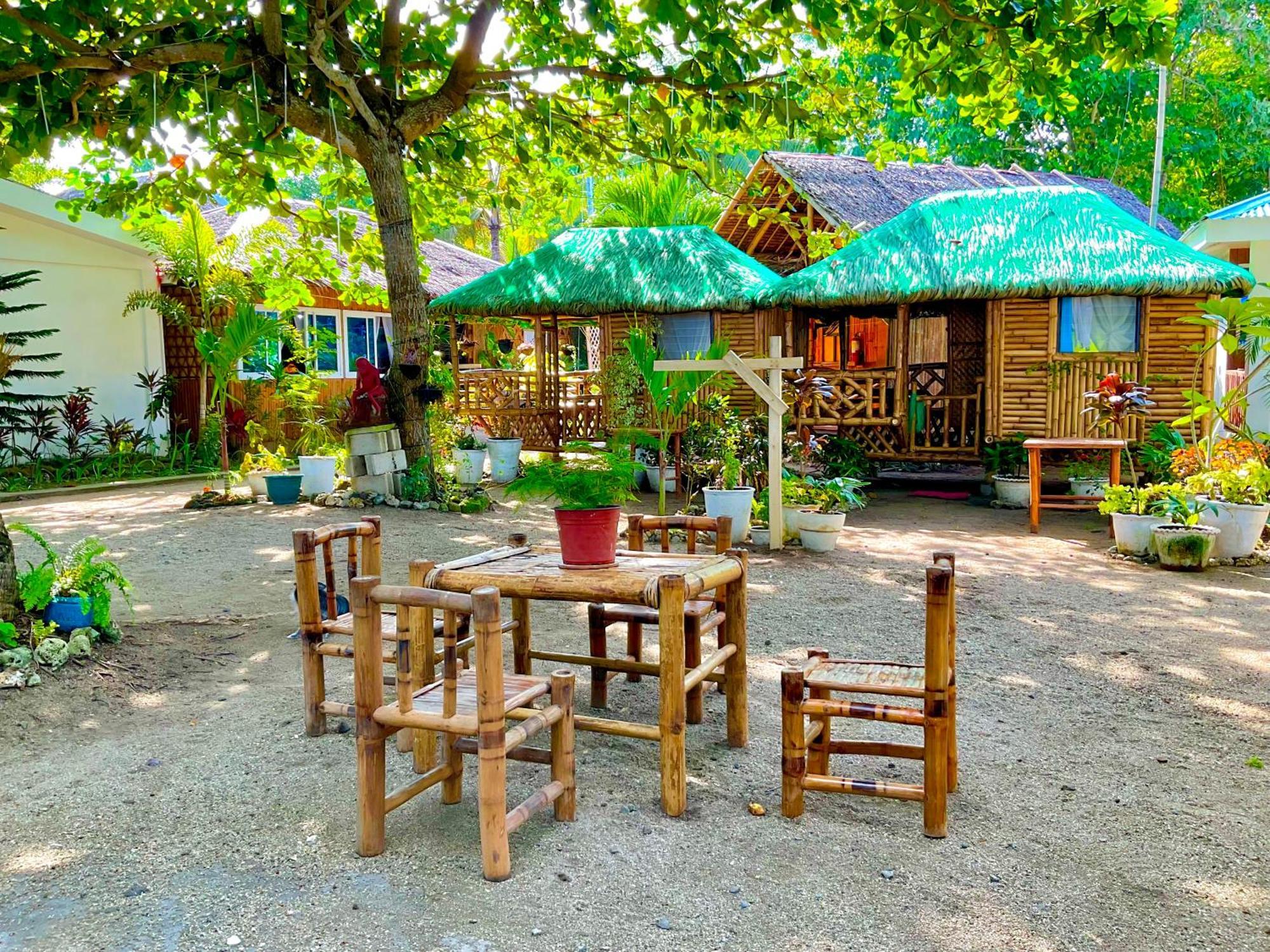 Treasure Beach Resort Carles المظهر الخارجي الصورة