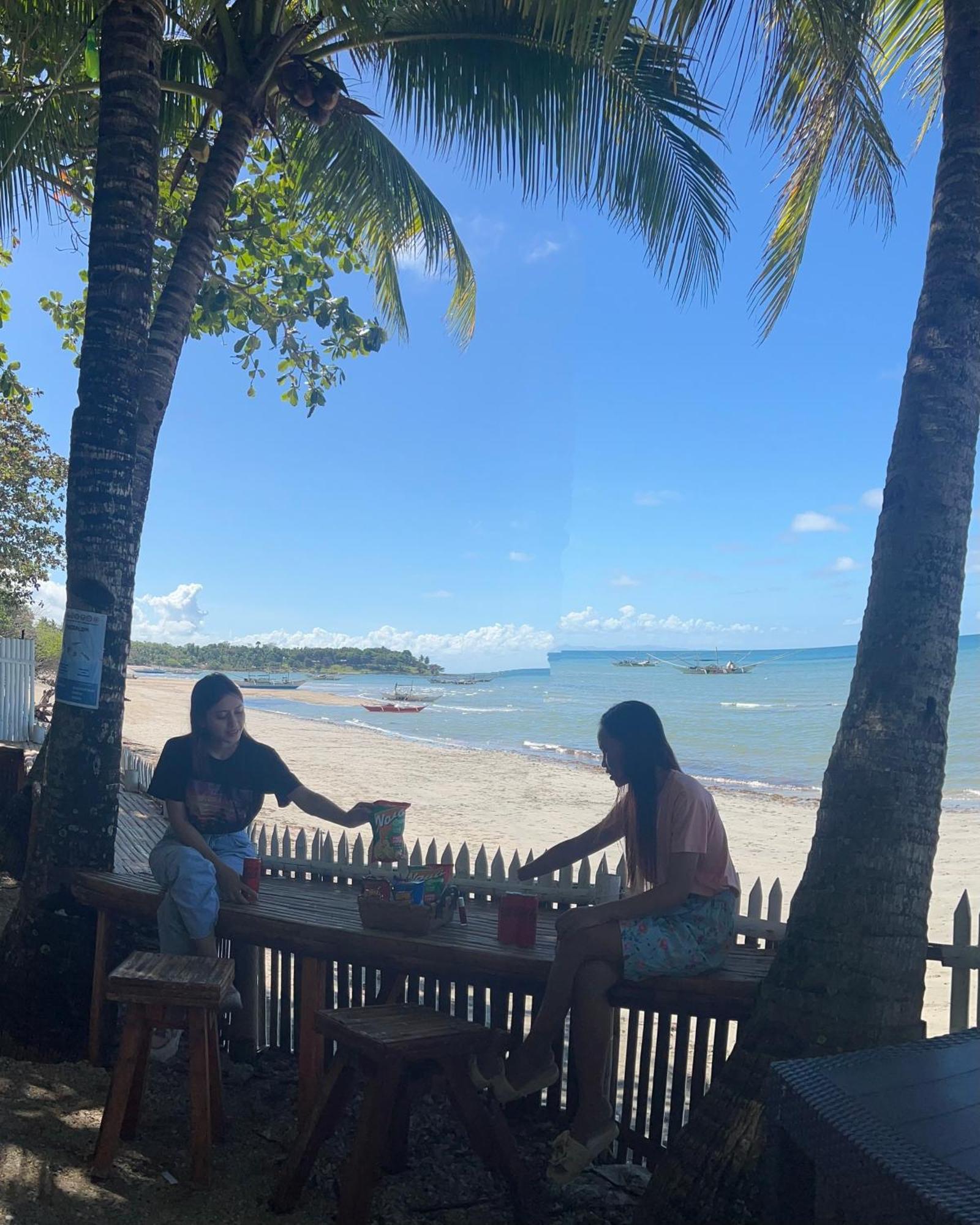 Treasure Beach Resort Carles المظهر الخارجي الصورة